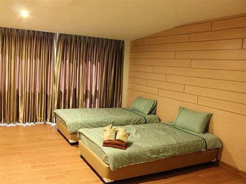 Patitta Apartment Chiang Mai Luaran gambar